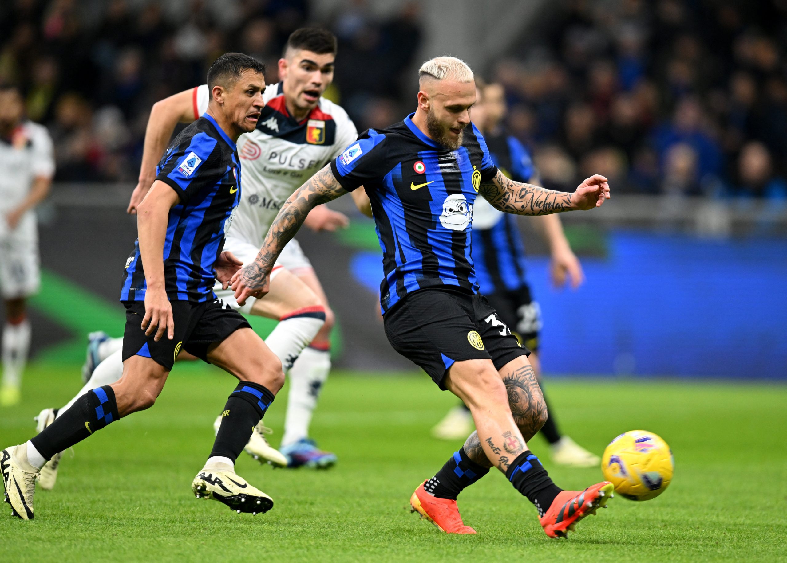 PRATINJAU : GENOA VS INTER MILAN