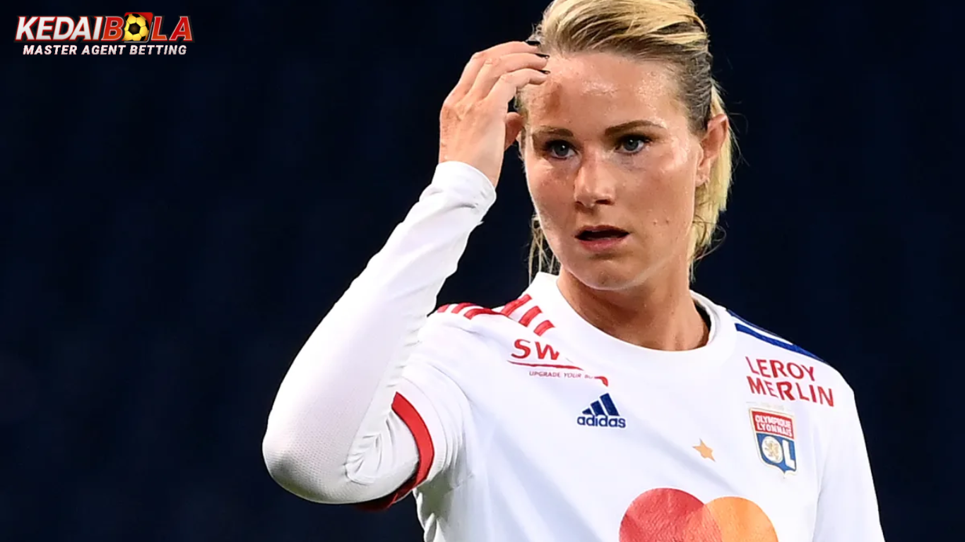 Amandine Henry