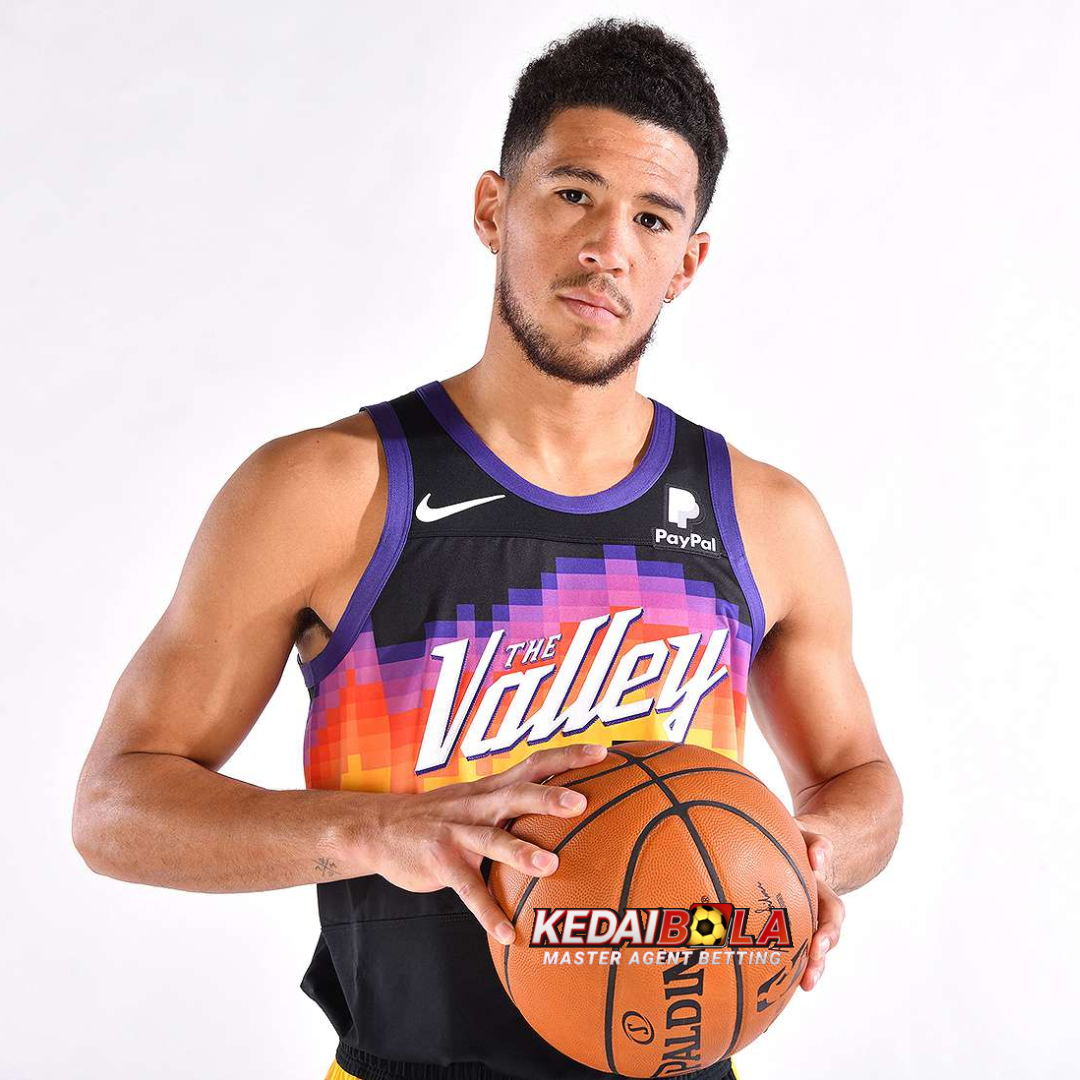 Devin Booker: Kebangkitan Phoenix Suns dan Peran Sentral Sang Shooting Guard