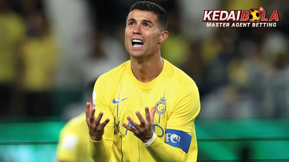 Cristiano Ronaldo akan tampak seperti raja di mata pendukung sepak bola Saudi, sementara bintang Brasil Neymar dicemooh di sebuah pertandingan tenis eksibisi.