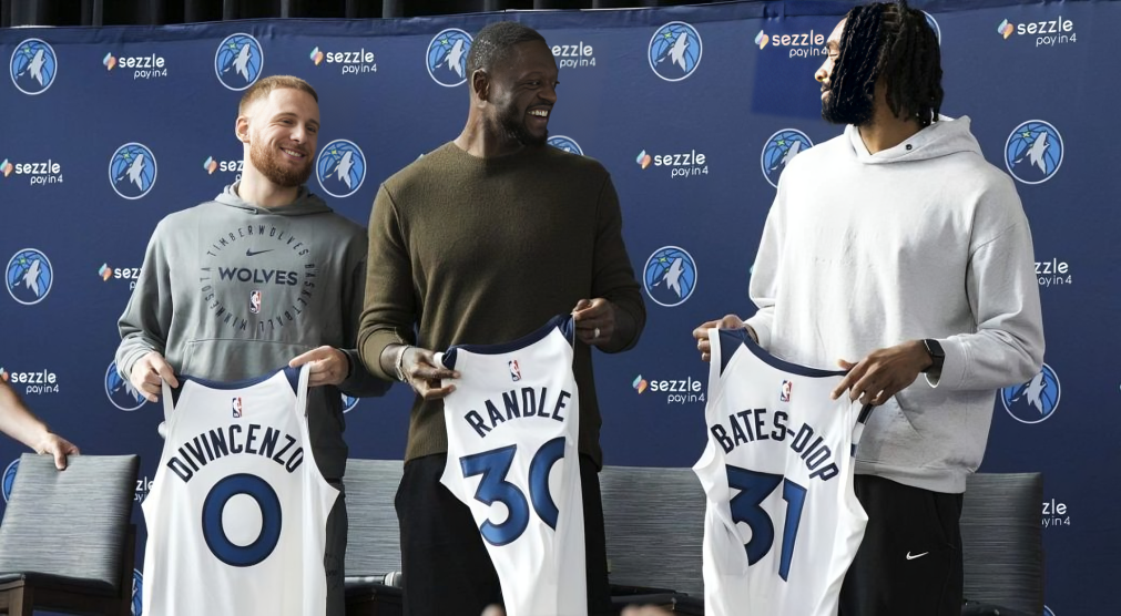 Julius Randle Pindah Ke Timberwolves